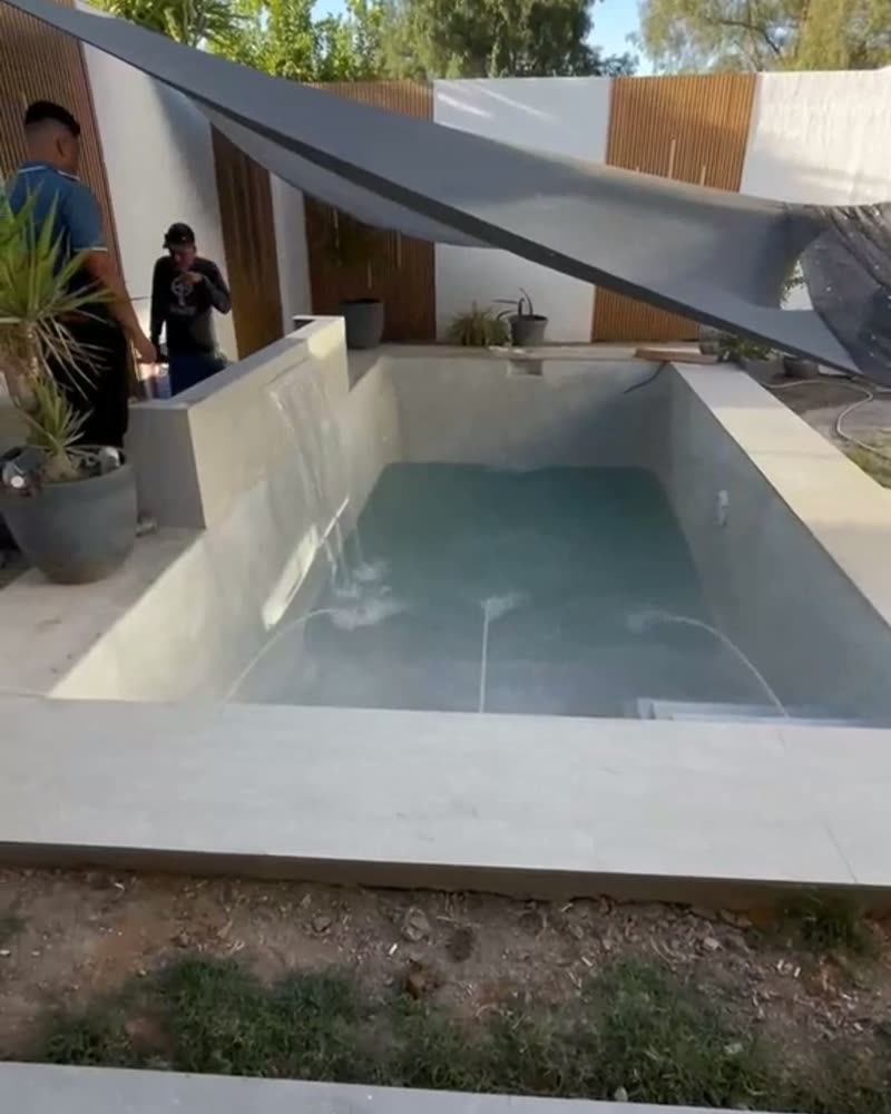 Piscina terminada · Santiago